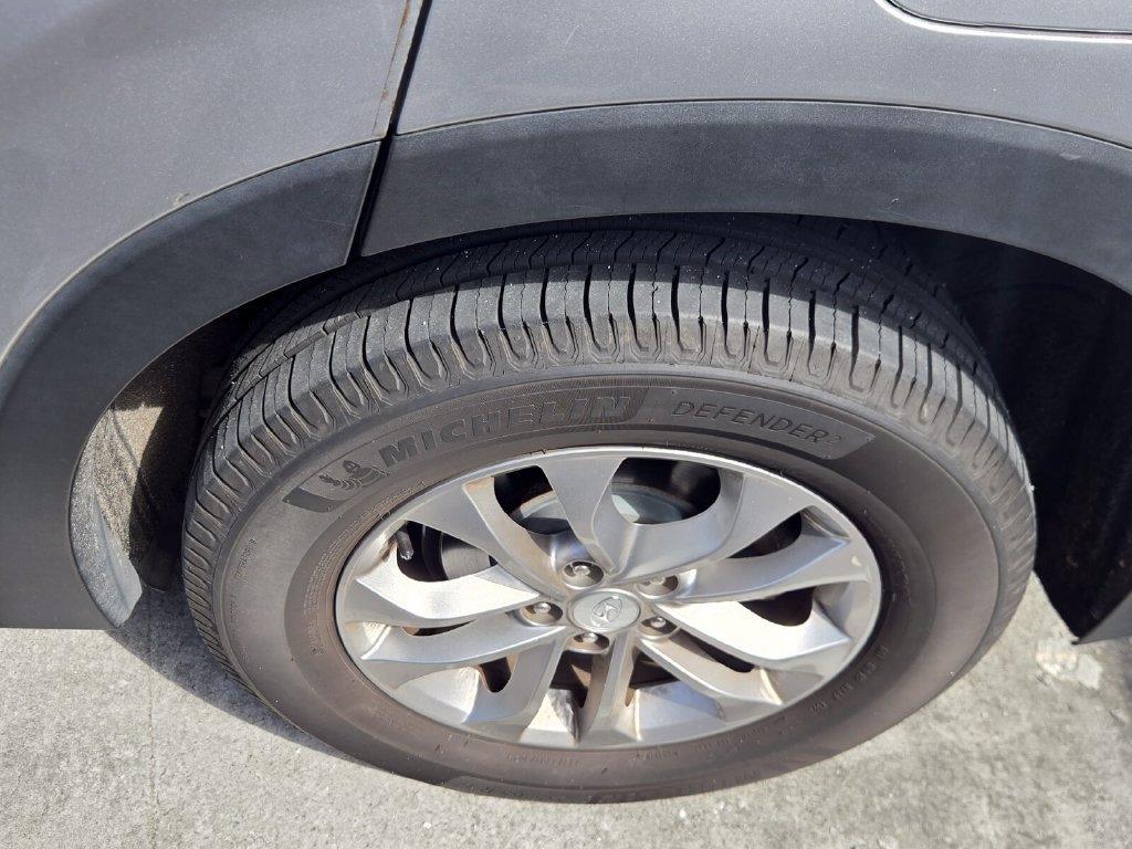 Used 2020 Hyundai Santa Fe SEL FWD image 8