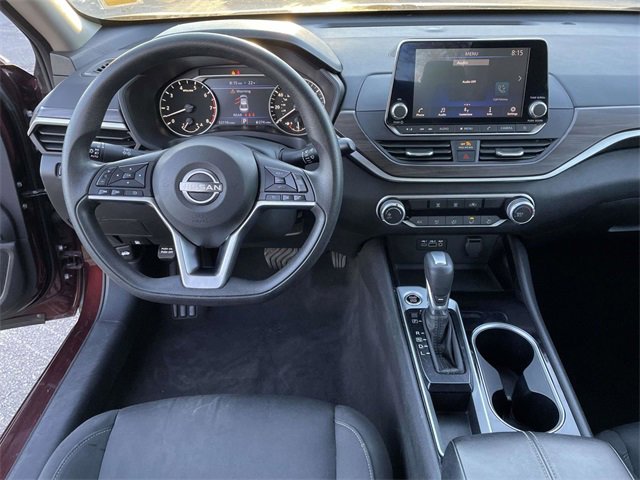 Used 2024 Nissan Altima 2.5 SV image 14