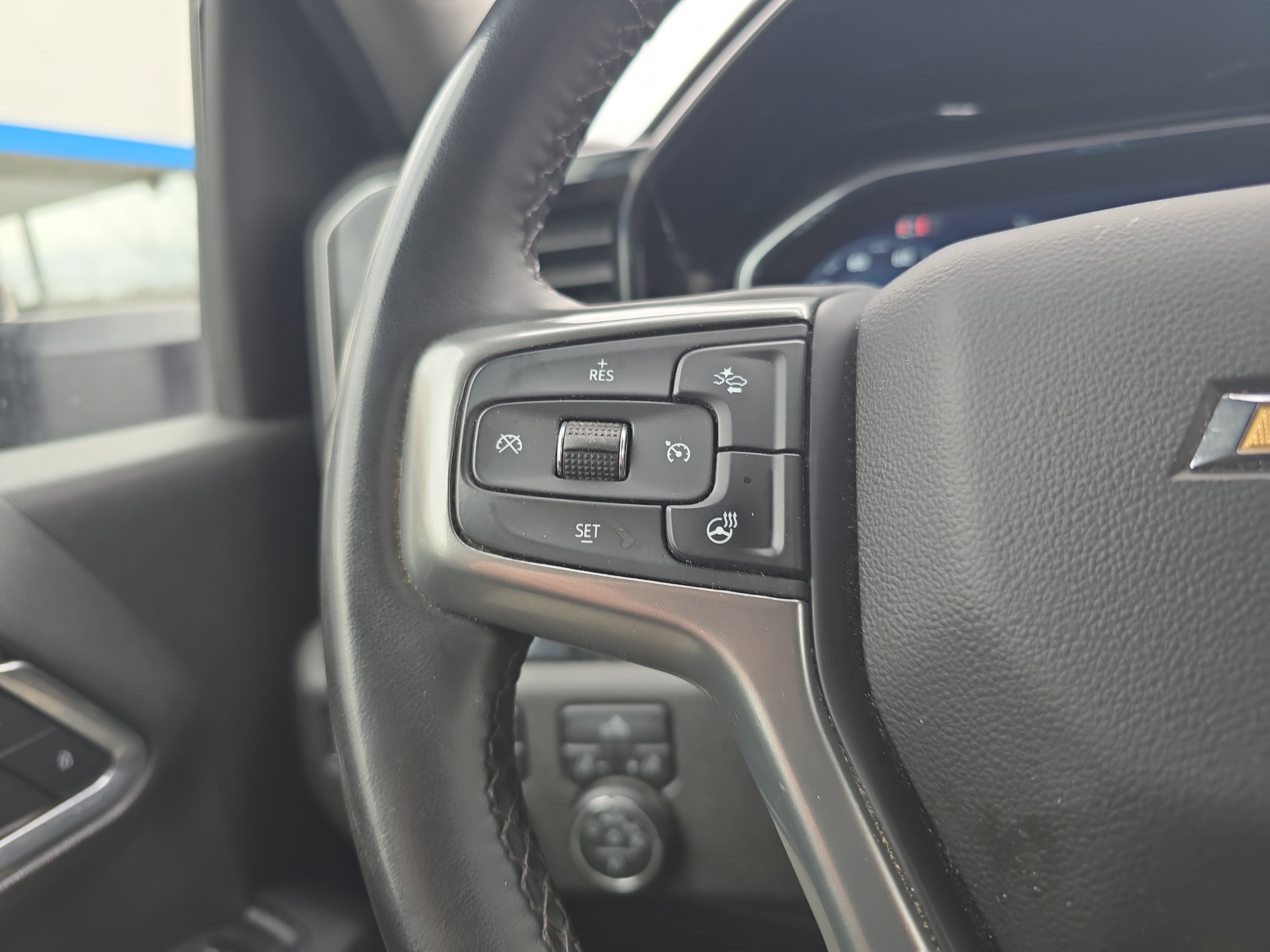 Used 2024 Chevrolet Silverado 2500 LT image 22