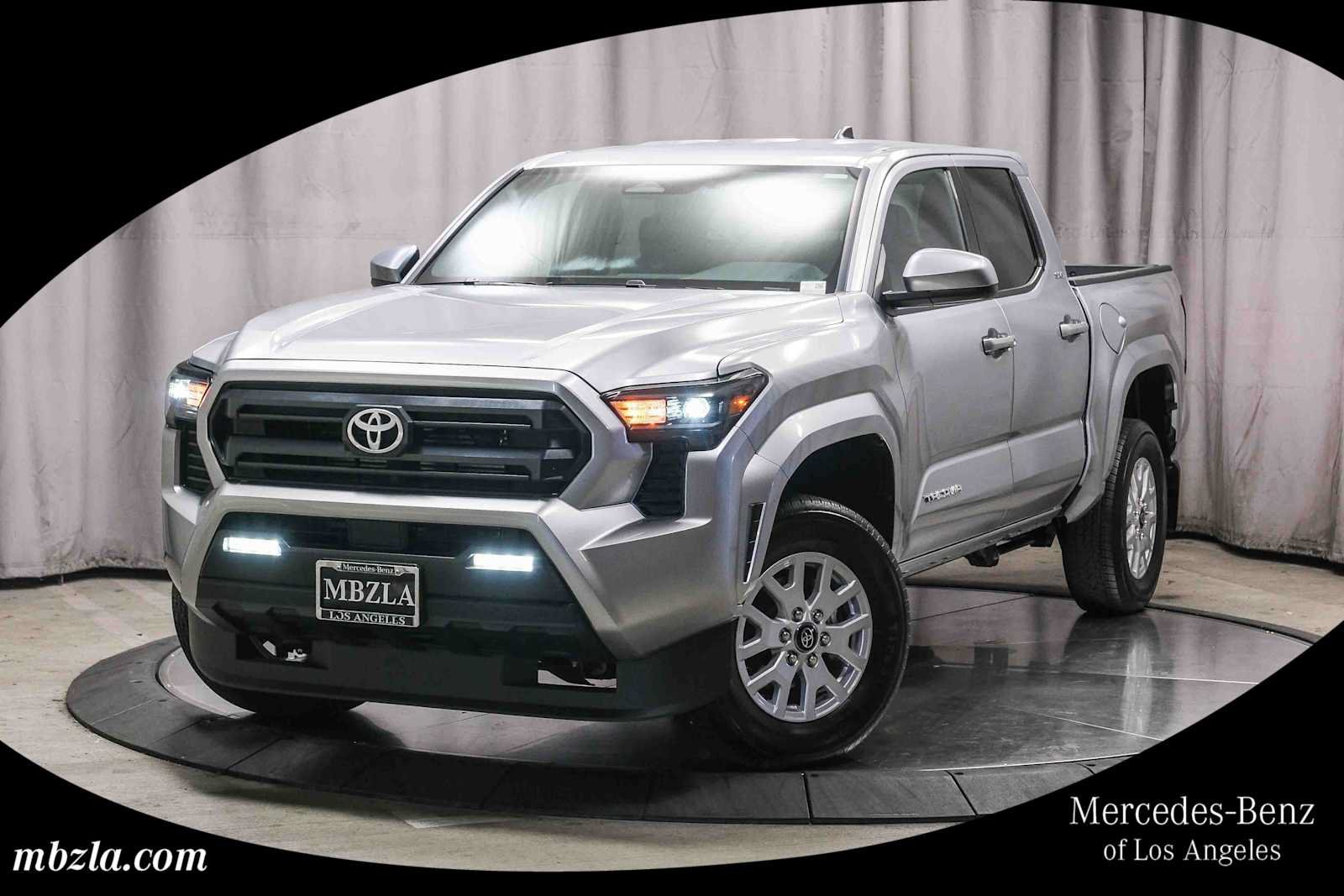 Used 2025 Toyota Tacoma SR5
