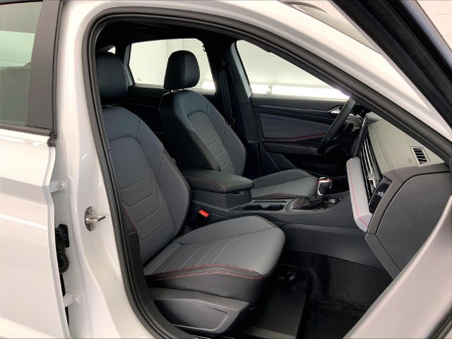 New 2026 Volkswagen Jetta GLI Autobahn FWD image 12