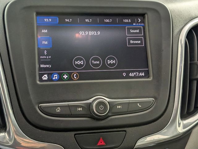 Used 2020 Chevrolet Equinox LS image 19