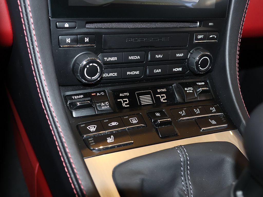 Used 2021 Porsche 718 Cayman GTS RWD image 47