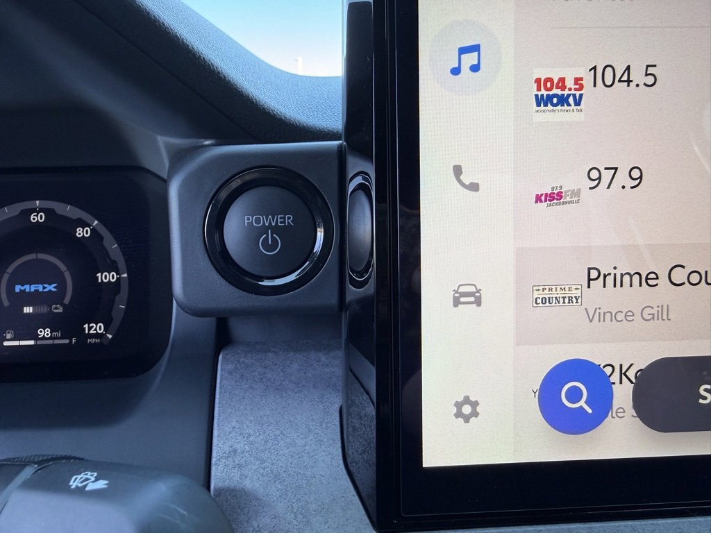 Certified 2025 Toyota Tacoma Trailhunter image 25