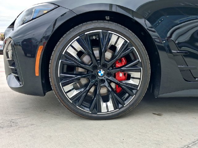 New 2026 BMW M440i w/ Premium Package RWD image 29
