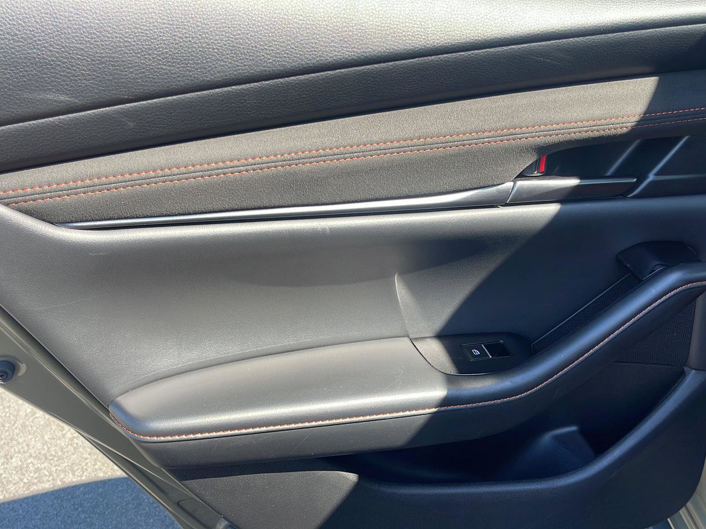 Used 2024 MAZDA MAZDA3 s AWD/4WD image 25