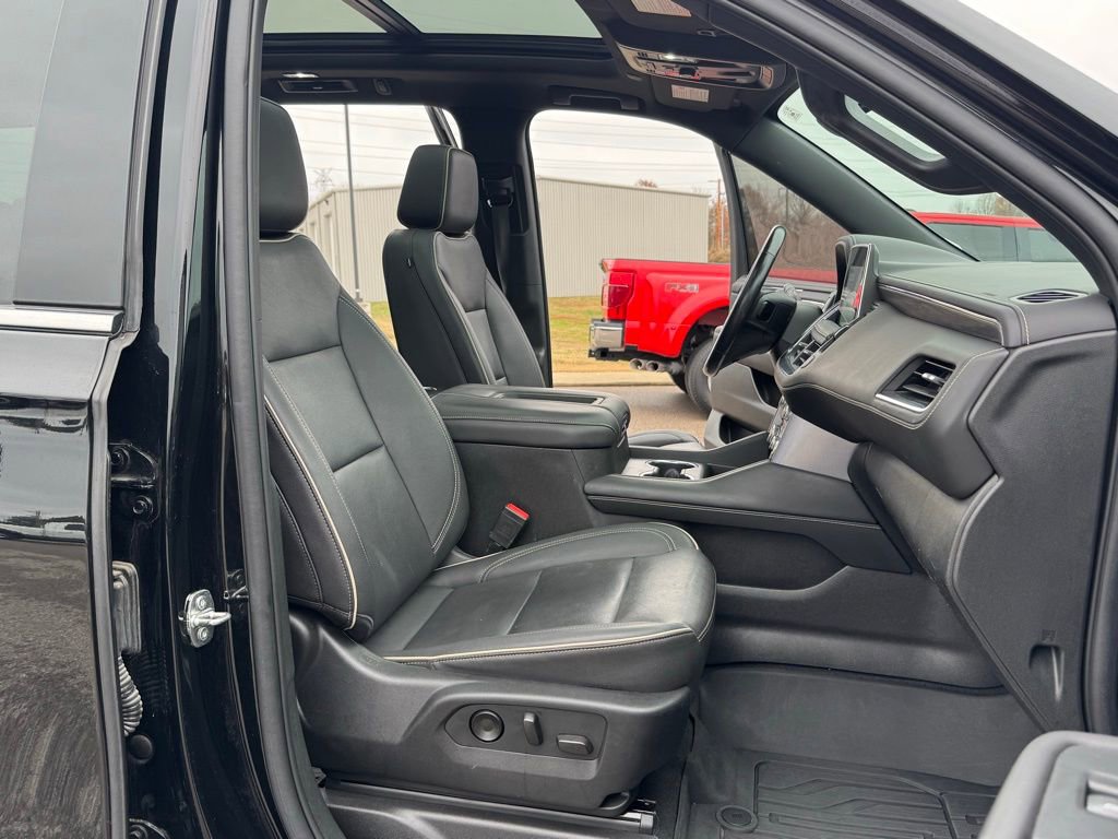 Used 2022 GMC Yukon SLT w/ SLT Premium Package image 46