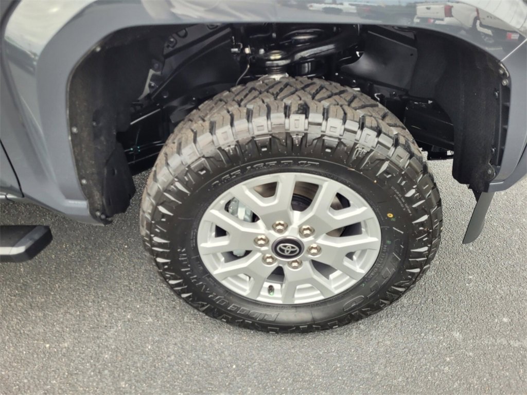 New 2025 Toyota Tacoma SR5 image 15