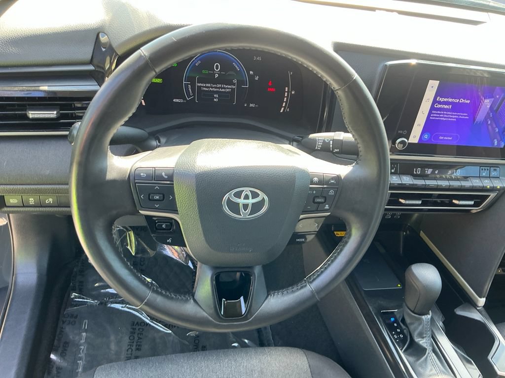Used 2025 Toyota Camry LE w/ Convenience Package AWD/4WD image 13