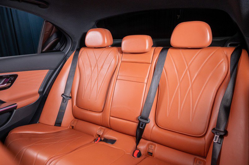 New 2025 Mercedes-Benz C 36 AMG S image 27