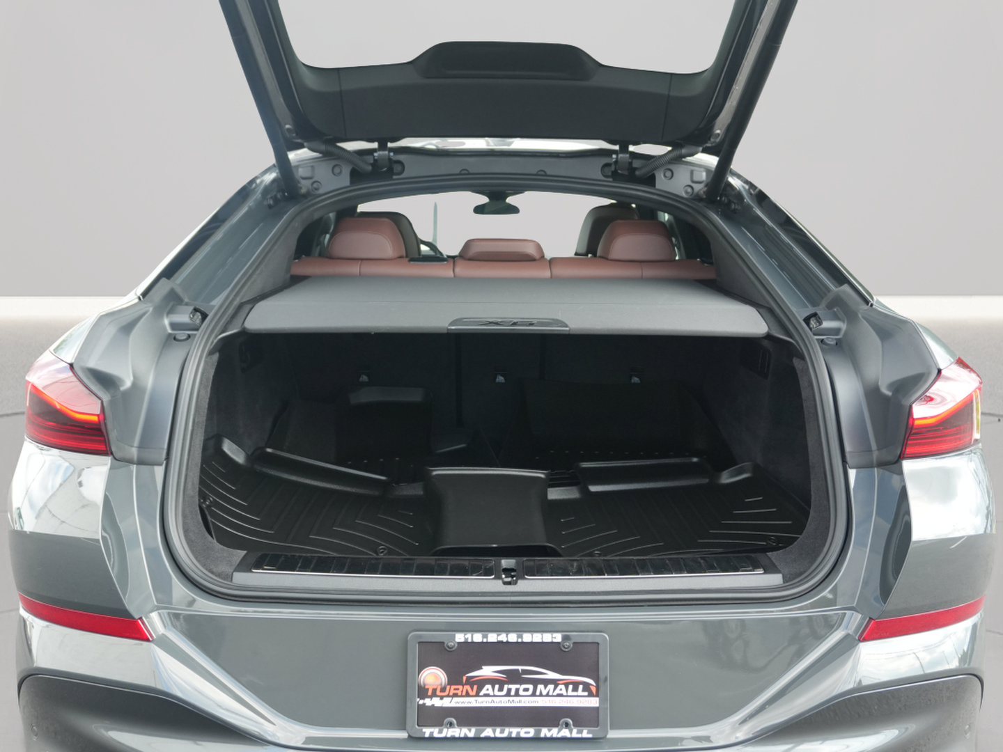 Used 2026 BMW X6 xDrive40i w/ Executive Package AWD/4WD image 14