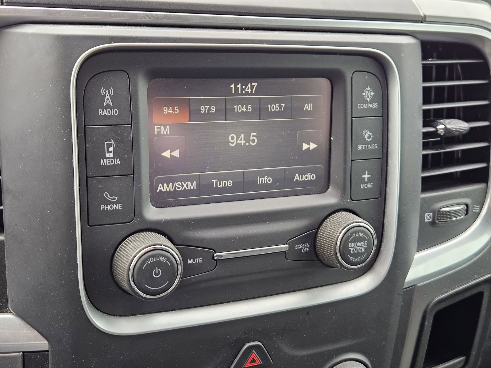 Used 2024 RAM 1500 Classic Warlock image 19