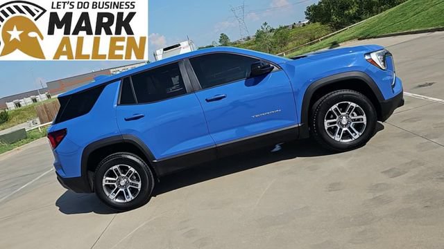 Used 2026 GMC Terrain Elevation AWD/4WD image 9