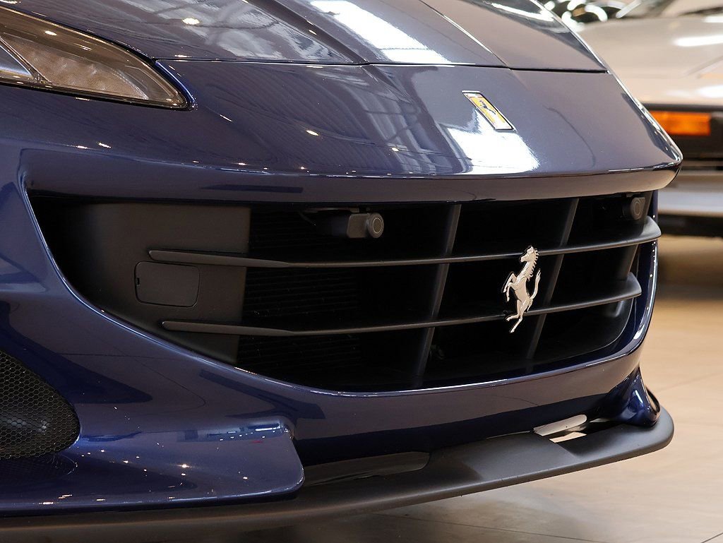 Certified 2022 Ferrari Portofino M image 19