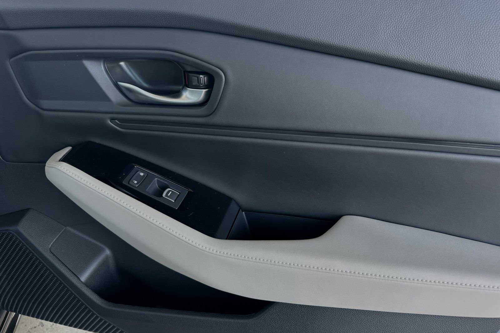 New 2025 Honda Accord Touring image 18