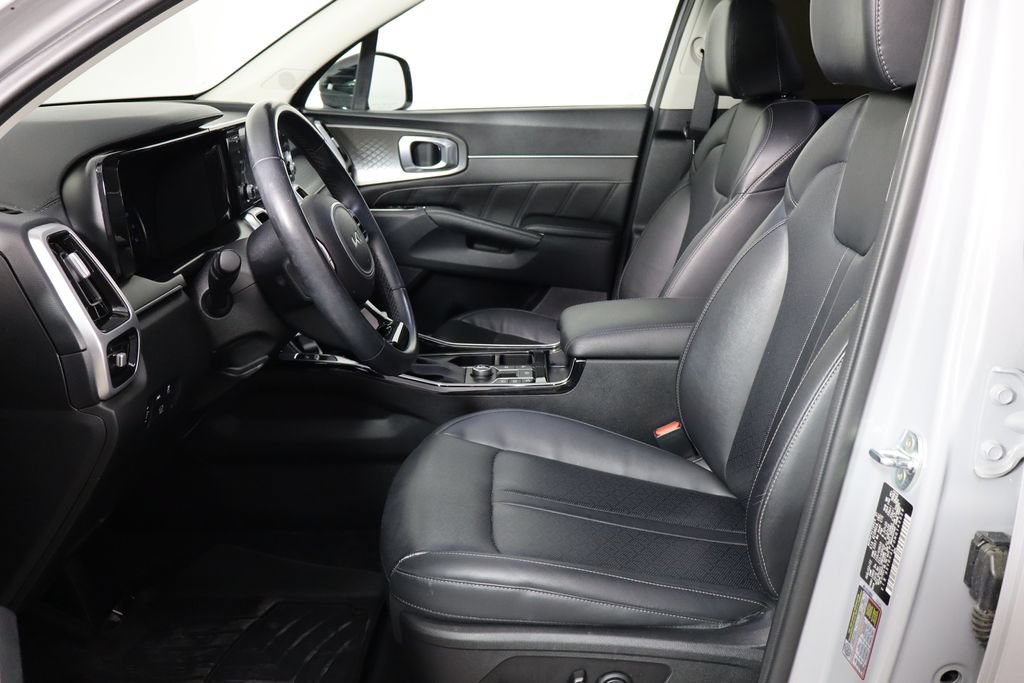 Used 2022 Kia Sorento SX FWD image 14