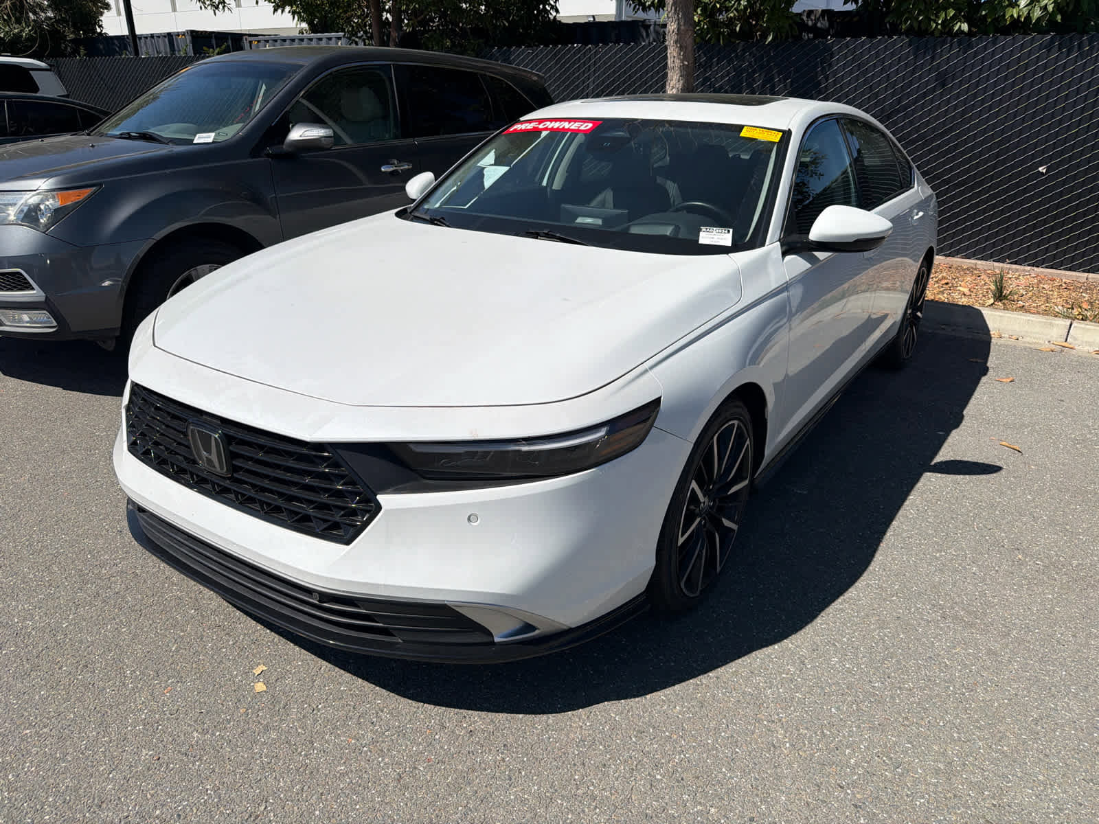 Used 2024 Honda Accord Touring image 2