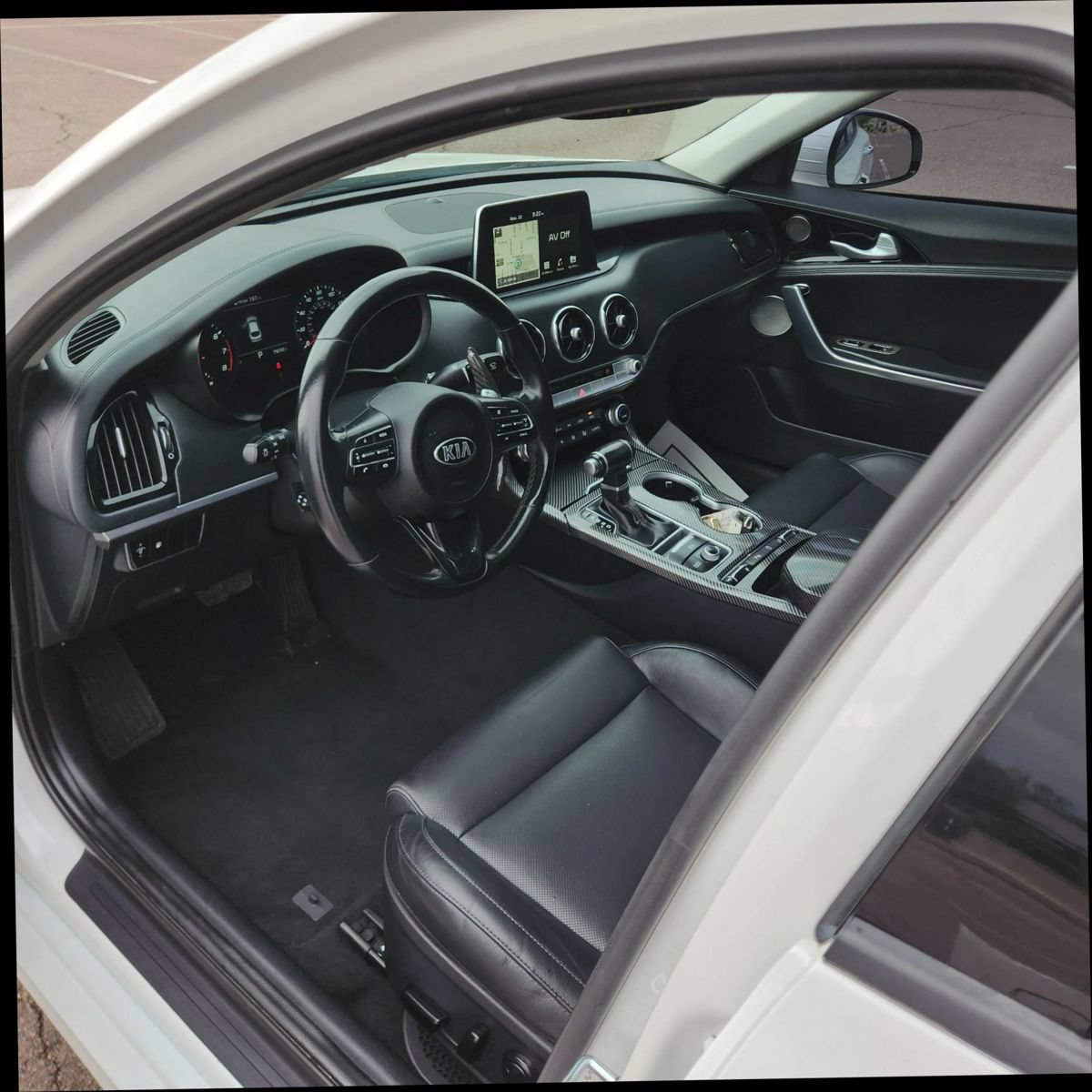 Used 2018 Kia Stinger Premium RWD image 7
