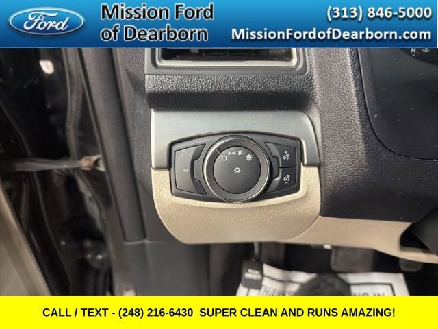 Used 2019 Ford Explorer XLT AWD/4WD image 24