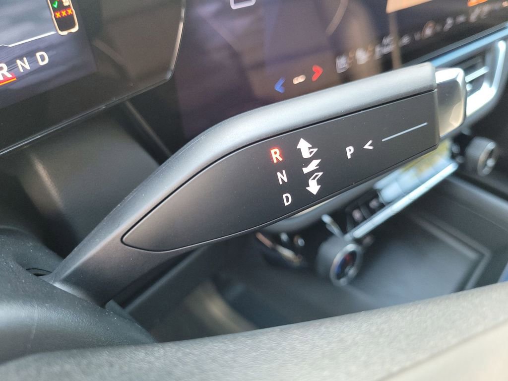 New 2026 Chevrolet Equinox EV LT image 16