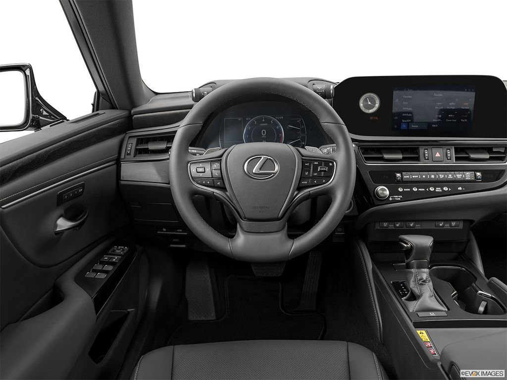 New 2025 Lexus ES 350 Ultra Luxury image 13