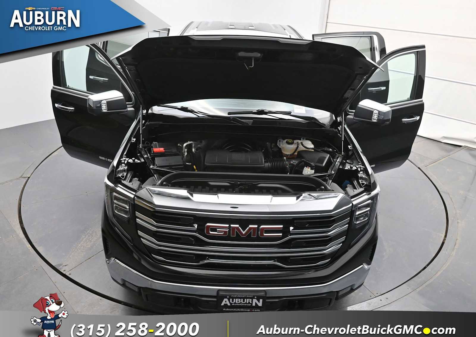 Used 2024 GMC Sierra 1500 SLT image 32