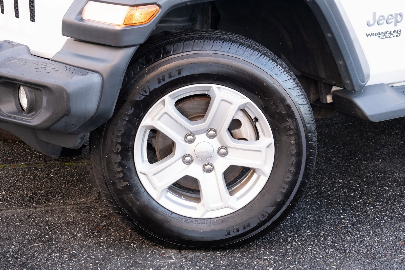 Used 2018 Jeep Wrangler Sport image 18