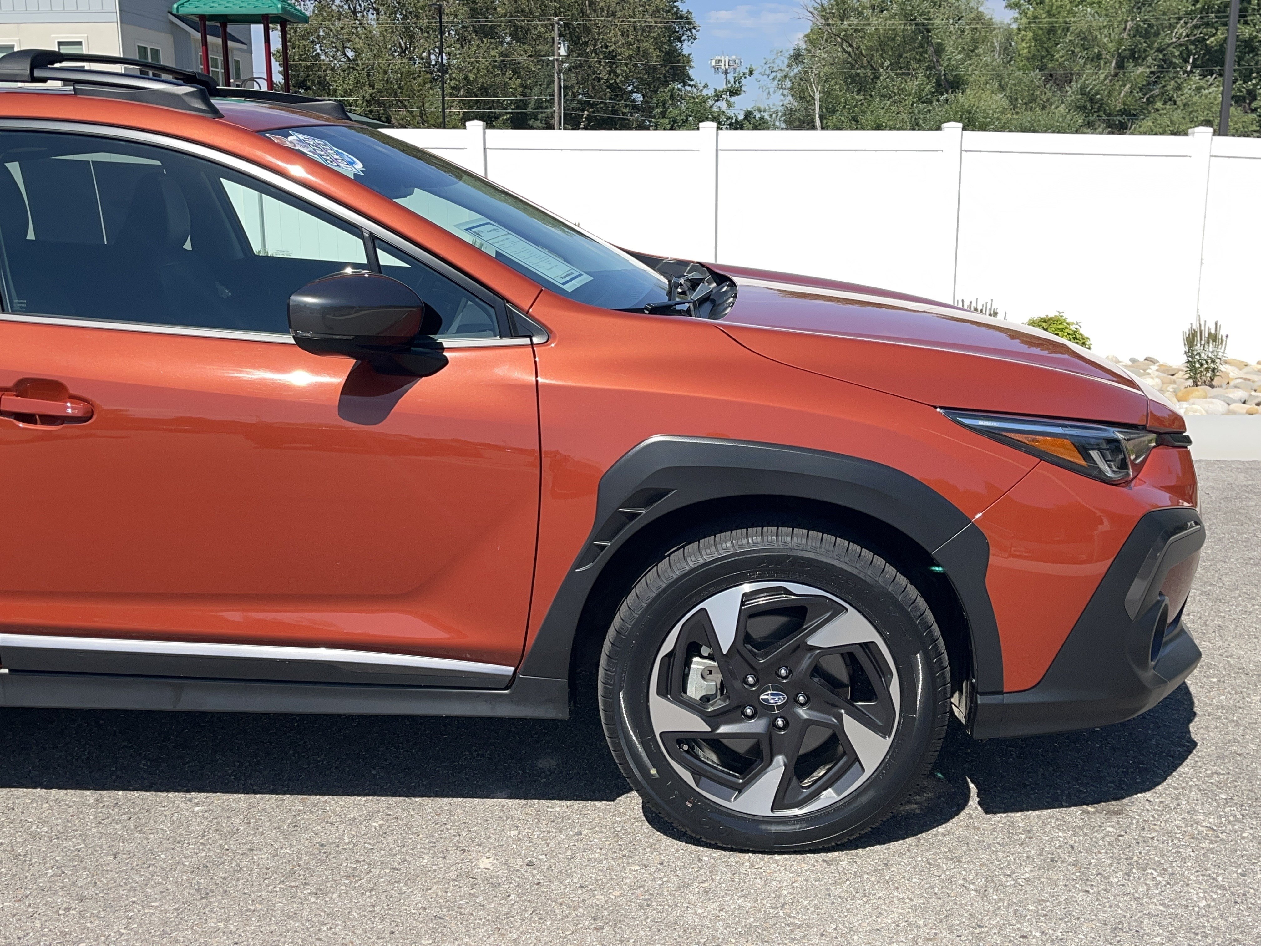 Certified 2025 Subaru Crosstrek 2.5i Limited w/ Crosstrek Mirror Package AWD/4WD image 8