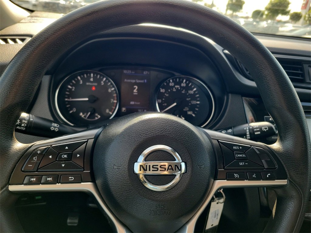 Used 2020 Nissan Rogue S image 22