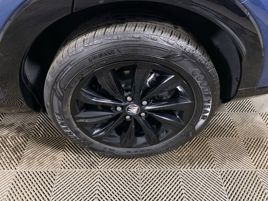 Certified 2024 Buick Envista Sport Touring w/ Convenience I Package image 10