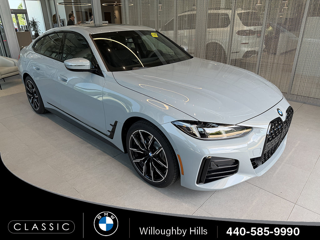 New 2026 BMW 430i xDrive w/ M Sport Package AWD/4WD video 1