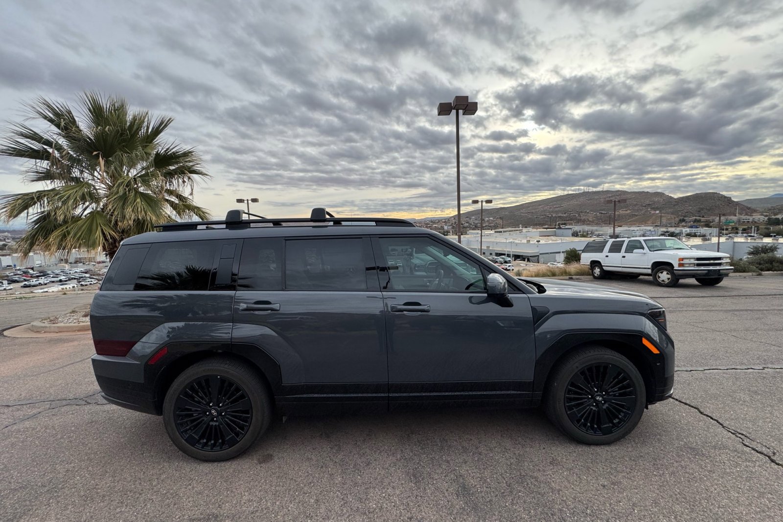 Used 2025 Hyundai Santa Fe Calligraphy image 6