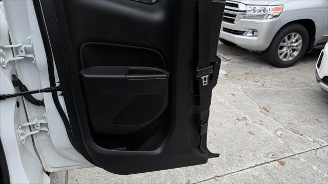 Used 2020 Chevrolet Colorado LT w/ Safety Package RWD image 16