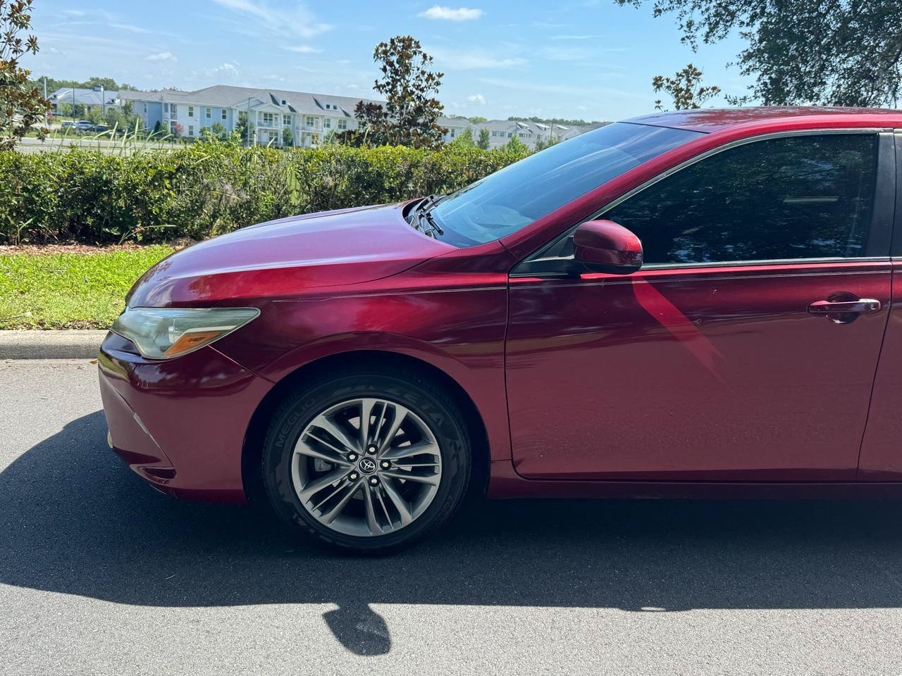 Used 2016 Toyota Camry SE FWD image 6