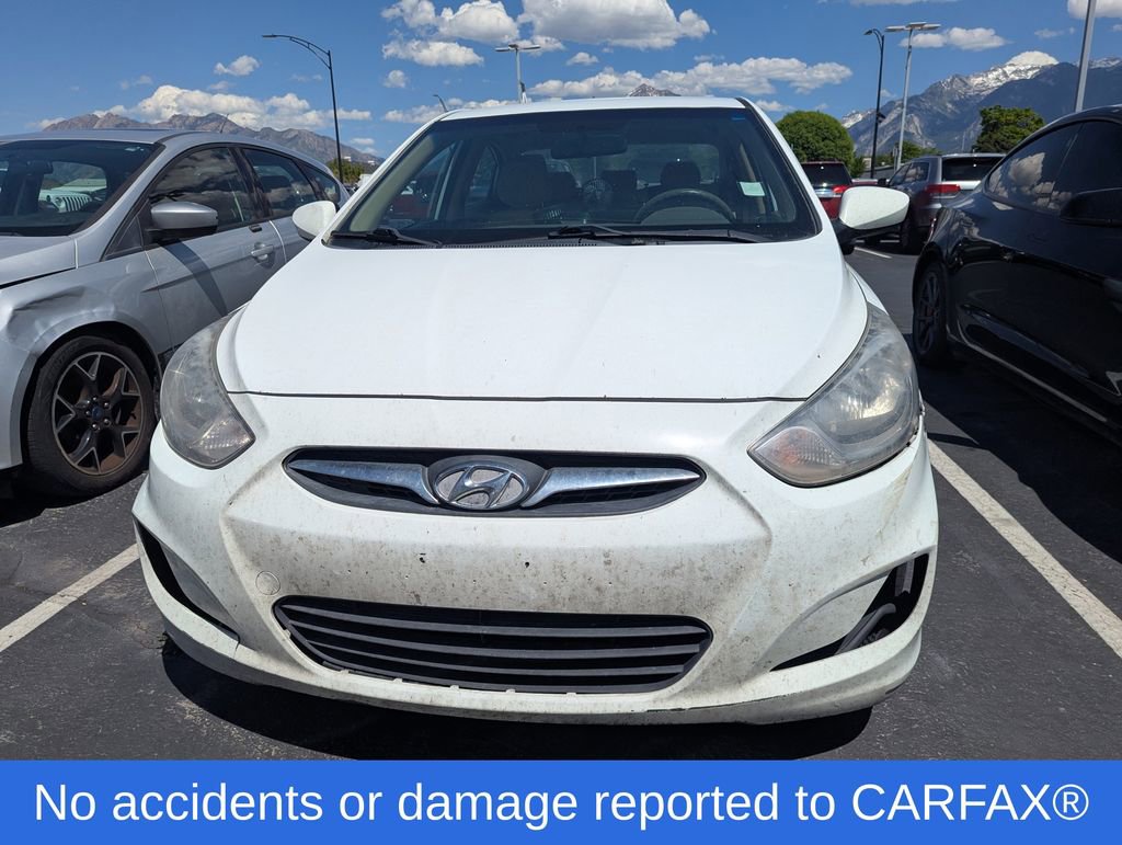 Used 2014 Hyundai Accent GLS FWD image 2