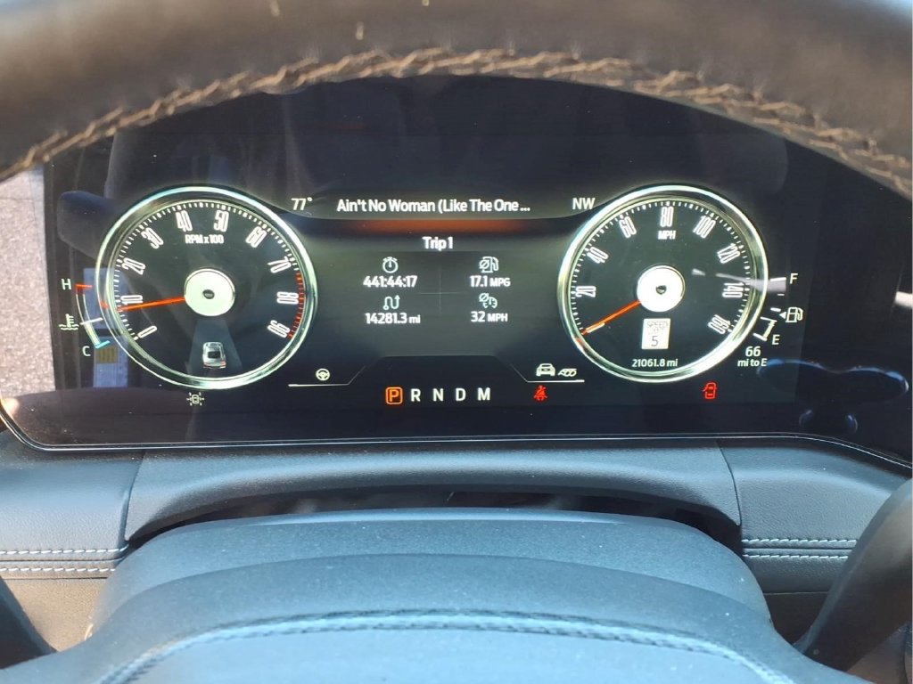 Used 2024 Ford Mustang GT Premium RWD image 14