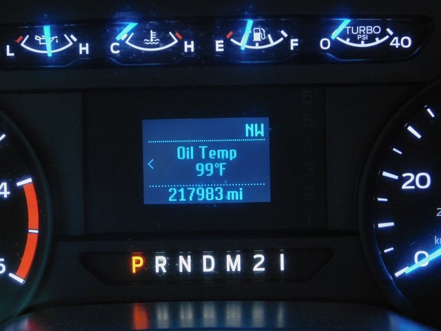 Used 2017 Ford F550 4x4 Regular Cab Super Duty image 28