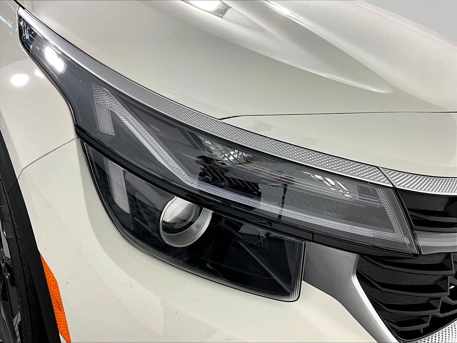 New 2026 Kia Seltos S AWD/4WD image 8