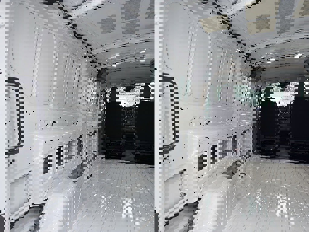 New 2025 Ford Transit 250 Low Roof AWD image 9