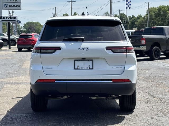 New 2026 Jeep Grand Cherokee L Laredo AWD/4WD image 32