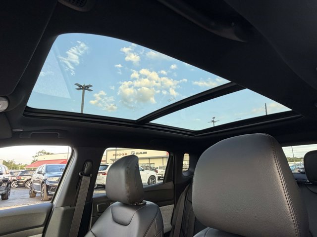 New 2026 Jeep Compass Latitude AWD/4WD image 21