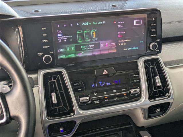Used 2022 Kia Sorento SX Prestige w/ Panoramic Sunroof Package image 12