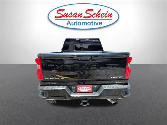 Used 2020 Chevrolet Silverado 2500 Custom w/ Custom Value Package AWD/4WD image 24
