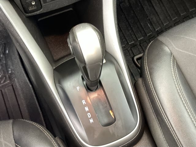 Used 2020 Chevrolet Trax LT w/ LT Convenience Package AWD/4WD image 15
