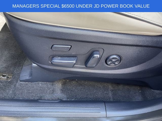 Used 2022 Hyundai Palisade Calligraphy w/ Winter Package image 7