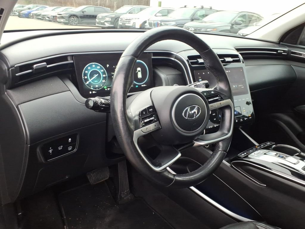 Used 2022 Hyundai Tucson Limited w/ Cargo Package image 27