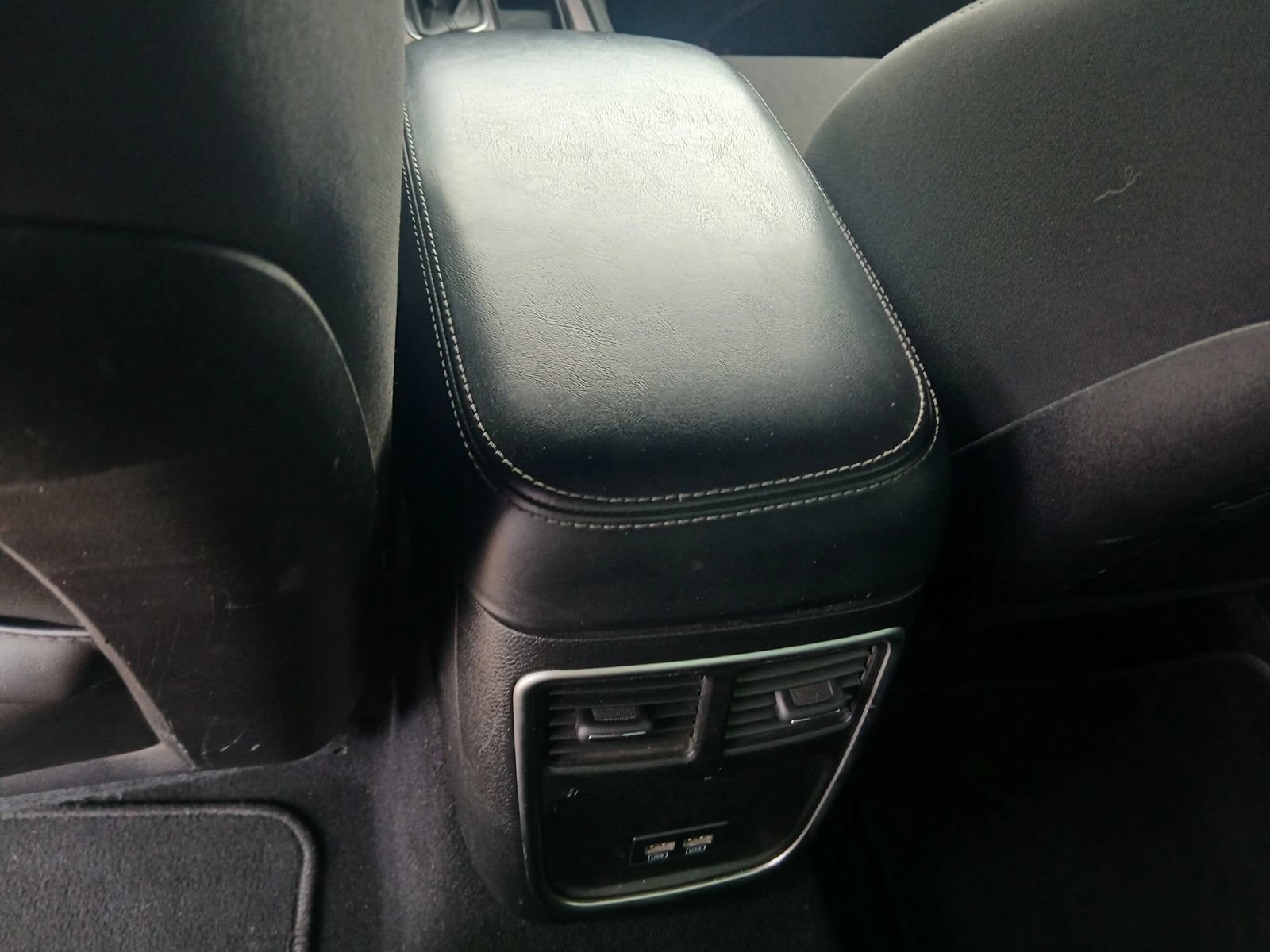 Used 2019 Dodge Charger SXT RWD image 27