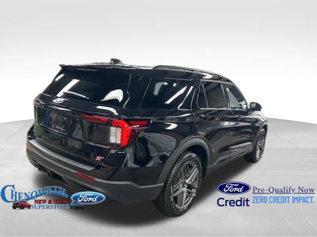 New 2026 Ford Explorer ST image 5