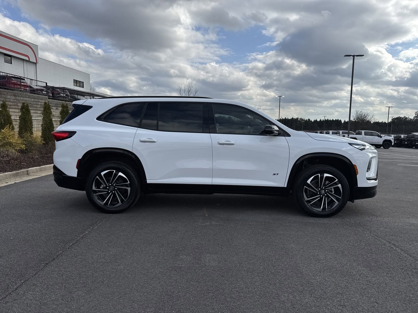 New 2025 Buick Enclave Sport Touring w/ Power Package image 11