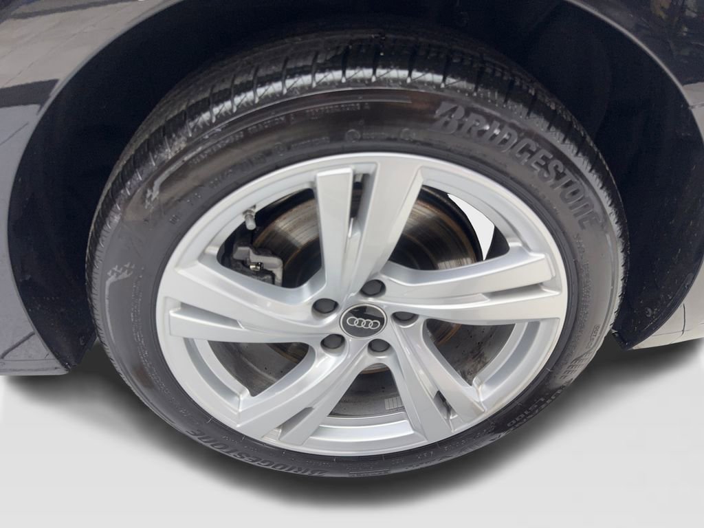 Used 2025 Audi A5 2.0T Premium w/ Convenience Package image 88